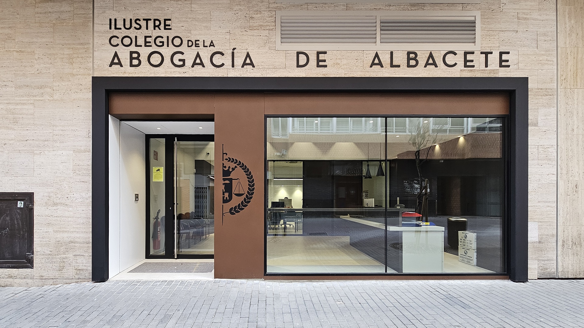 Colegio_Abogacía_Albacete_Proyecto_Iluminacion_JISO_Iluminación
